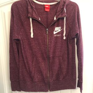 Nike maroon sweatshirt